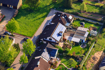 Stutenpferchstr im Ortsteil Stupferich in Karlsruhe im Bundesland Baden-Württemberg, Deutschland vom Flugzeug aus