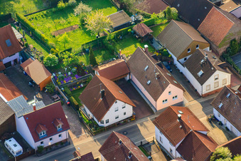 Thomashofstr im Ortsteil Stupferich in Karlsruhe im Bundesland Baden-Württemberg, Deutschland