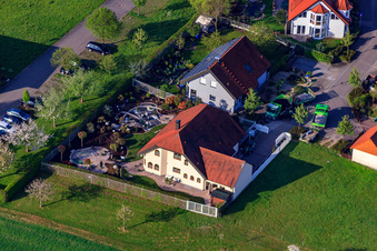 Drohnenbild von Gerberastr im Ortsteil Stupferich in Karlsruhe im Bundesland Baden-Württemberg, Deutschland