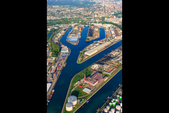 Luftbild von Rheinhäfen Karlsruhe im Ortsteil Mühlburg im Bundesland Baden-Württemberg, Deutschland