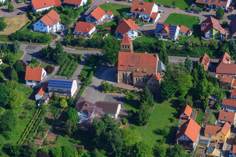 Luftbild von St. Michael in Insheim im Bundesland Rheinland-Pfalz, Deutschland