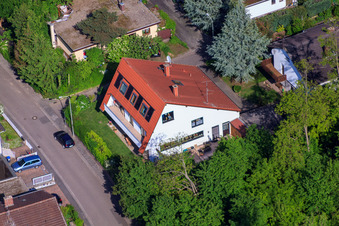 Raiffeisenstr im Ortsteil Mörzheim in Landau in der Pfalz im Bundesland Rheinland-Pfalz, Deutschland