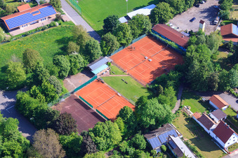 Luftbild von Tennisplatz des Tennisverein Mörzheim e.V. in Landau in der Pfalz im Bundesland Rheinland-Pfalz, Deutschland