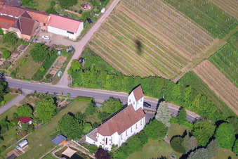 Kirche St. Ägidius im Ortsteil Mörzheim in Landau in der Pfalz im Bundesland Rheinland-Pfalz, Deutschland