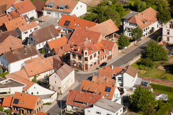 Schrägluftbild von Zum Eck im Ortsteil Wollmesheim in Landau in der Pfalz im Bundesland Rheinland-Pfalz, Deutschland