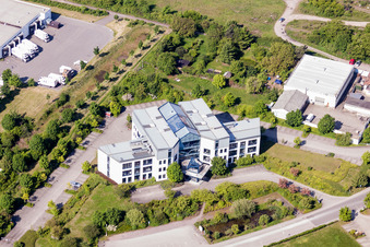 Bürogebäude des Verwaltungs- und Geschäftshauses von Inter-Union Technohandel GmbH im Ortsteil Queichheim in Landau in der Pfalz im Bundesland Rheinland-Pfalz, Deutschland