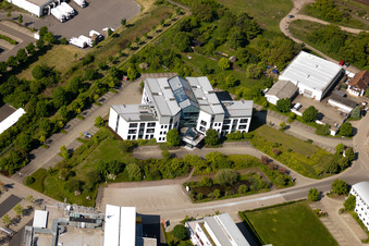 Luftaufnahme von Ortsteil Queichheim in Landau in der Pfalz im Bundesland Rheinland-Pfalz, Deutschland