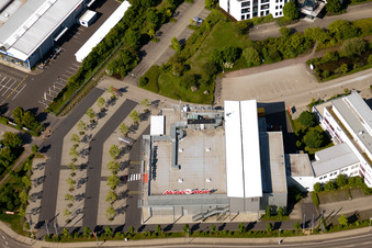 Schrägluftbild von Ortsteil Queichheim in Landau in der Pfalz im Bundesland Rheinland-Pfalz, Deutschland