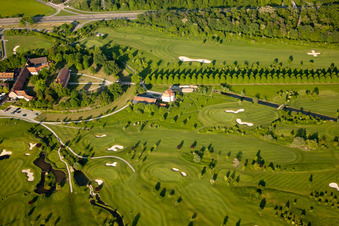 Gelände des Golfplatz Golfclub Hofgut Scheibenhardt e.V in Karlsruhe im Ortsteil Beiertheim-Bulach im Bundesland Baden-Württemberg, Deutschland