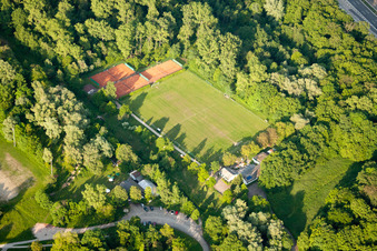 Rüppur, Sportplatz im Ortsteil Rüppurr in Karlsruhe im Bundesland Baden-Württemberg, Deutschland