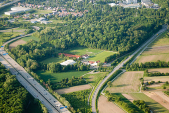 Luftbild von Oberwaldstadion im Ortsteil Durlach in Karlsruhe im Bundesland Baden-Württemberg, Deutschland