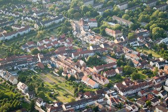 Ostmarkstr im Ortsteil Durlach in Karlsruhe im Bundesland Baden-Württemberg, Deutschland