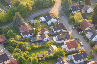 Gerberastraße 4 im Ortsteil Stupferich in Karlsruhe im Bundesland Baden-Württemberg, Deutschland von oben