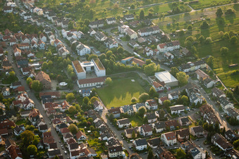 Anne-Frank Schule im Ortsteil Busenbach in Waldbronn im Bundesland Baden-Württemberg, Deutschland