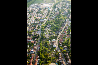 Christusgemeinde in Wiesloch im Bundesland Baden-Württemberg, Deutschland von oben gesehen