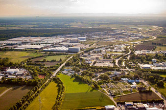 Industriegebiet W im Ortsteil Frauenweiler in Wiesloch im Bundesland Baden-Württemberg, Deutschland