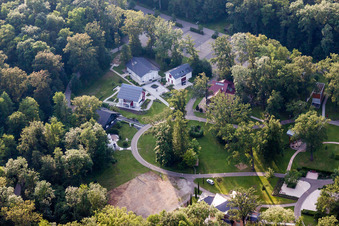 Ausstellungsgelände und Messehallen der World of Living im Ortsteil Linx in Rheinau im Bundesland Baden-Württemberg, Deutschland