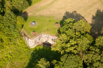 Luftaufnahme von Budling, Fort Ligne Maginot im Bundesland Moselle, Frankreich