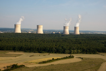 Centre nucleaire EDF aus Westen in Cattenom im Bundesland Moselle, Frankreich