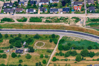 Schrägluftbild von Neubaugebiet West in Jockgrim im Bundesland Rheinland-Pfalz, Deutschland