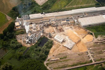 Germersheim, Möbel- und Holzwerk Nolte im Bundesland Rheinland-Pfalz, Deutschland aus der Luft betrachtet