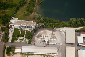 Rheinsheim, Schäfer Stahlbeton am Vettersee in Philippsburg im Bundesland Baden-Württemberg, Deutschland