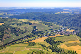 Weindorf an der Nahe unter der Weinlage Hermannsberg in Oberhausen an der Nahe im Bundesland Rheinland-Pfalz, Deutschland