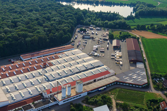 Fa. Weber-Haus im Ortsteil Linx in Rheinau im Bundesland Baden-Württemberg, Deutschland von oben gesehen