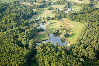 Luftbild von Soufflenheim , Golfclub Soufflenheim Baden-Baden im Bundesland Bas-Rhin, Frankreich