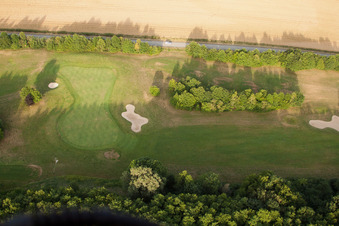 Soufflenheim , Golfclub Soufflenheim Baden-Baden im Bundesland Bas-Rhin, Frankreich von oben gesehen