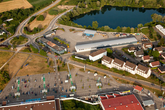 Schrägluftbild von Soufflenheim im Bundesland Bas-Rhin, Frankreich