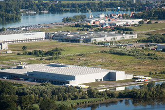 Luftbild von Wörth am Rhein, Industriegebiet Oberwald im Bundesland Rheinland-Pfalz, Deutschland