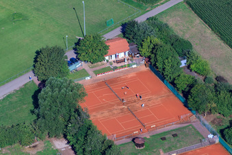 Tennisplätze des TC Minfeld im Bundesland Rheinland-Pfalz, Deutschland