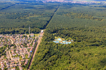 Badepark und Dorschberg in Wörth am Rhein im Bundesland Rheinland-Pfalz, Deutschland