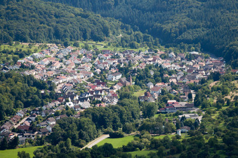 Sulzbach von Süden in Malsch im Bundesland Baden-Württemberg, Deutschland