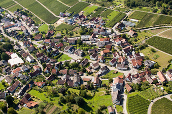 Schrägluftbild von Varnhalt, Gartenstr im Ortsteil Gallenbach in Baden-Baden im Bundesland Baden-Württemberg, Deutschland