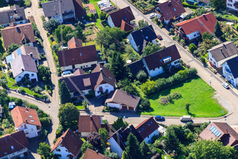 Luftbild von Weinsteige x Gartenstr im Ortsteil Gallenbach in Baden-Baden im Bundesland Baden-Württemberg, Deutschland