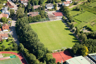 Südbadische Sportschule, FC Neuweier im Ortsteil Steinbach in Baden-Baden im Bundesland Baden-Württemberg, Deutschland aus der Luft