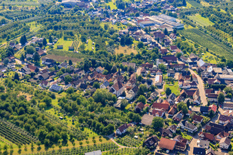 Önsbacher Straße im Ortsteil Mösbach in Achern im Bundesland Baden-Württemberg, Deutschland