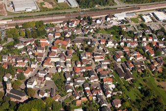 Oos, Ooser Hauptstr in Baden-Baden im Bundesland Baden-Württemberg, Deutschland