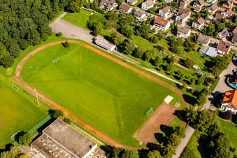 Schrägluftbild von Rauental, Fußball-Verein 1919 Rauental in Rastatt im Bundesland Baden-Württemberg, Deutschland