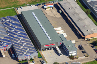 Industriegebiet Draisstraße Striebich-Logisitik in Muggensturm im Bundesland Baden-Württemberg, Deutschland
