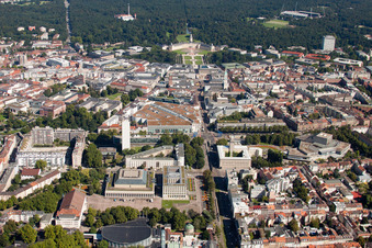 Gebäudekomplex der Hotelanlage Hotel Novotel Karlsruhe City Badenwerkstraße - Am Festplatz im Ortsteil Südweststadt in Karlsruhe im Bundesland Baden-Württemberg, Deutschland