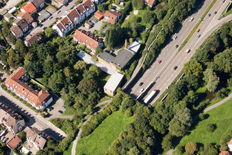 Ein- und Ausfahrt des Edeltrud Tunnel der Südtangente die Straße B10 verläuft durch den Tunnel im Ortsteil Beiertheim - Bulach in Karlsruhe im Ortsteil Beiertheim-Bulach im Bundesland Baden-Württemberg, Deutschland aus der Luft