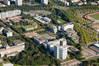 Karlsruhe, an der Europahalle im Ortsteil Südweststadt im Bundesland Baden-Württemberg, Deutschland