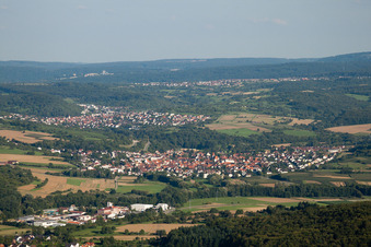 Ellmendingen aus Nordwesten in Keltern im Bundesland Baden-Württemberg, Deutschland