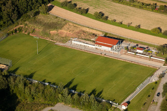 Auerbach, Pneuhage Stadion in Karlsbad im Bundesland Baden-Württemberg, Deutschland von oben