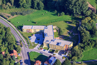 Seniorenzentrum Keltern im Ortsteil Ellmendingen im Bundesland Baden-Württemberg, Deutschland