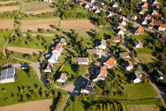 Luftbild von Weinbergstr im Ortsteil Obernhausen in Birkenfeld im Bundesland Baden-Württemberg, Deutschland