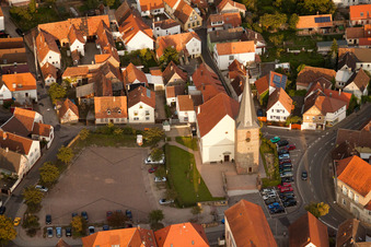 Godramstein, kath. Kirche in Landau in der Pfalz im Bundesland Rheinland-Pfalz, Deutschland